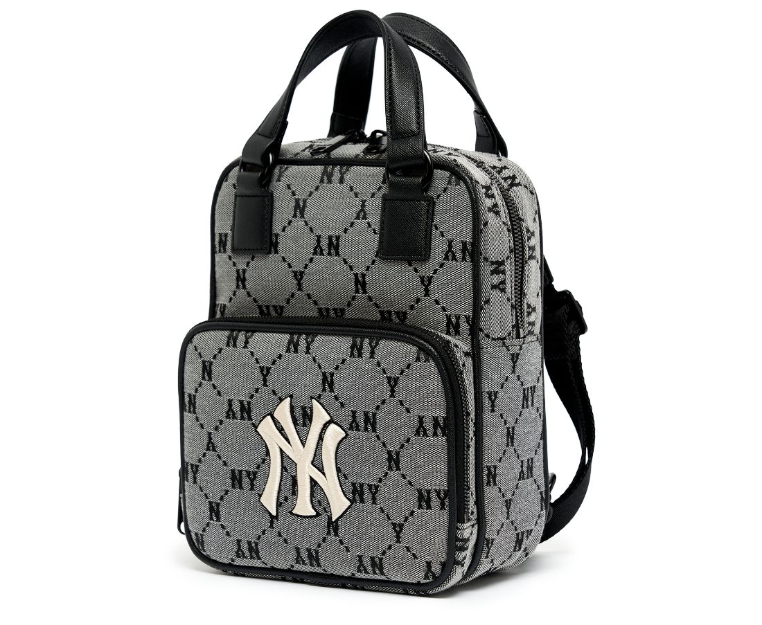 Balo MLB Monogram Diamond Jacquard Mini Backpack 3ABKS031N-50GRS