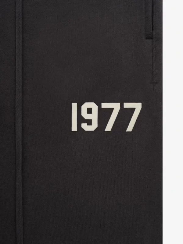Quần Essentials - Black Relaxed '1977' Lounge Pants