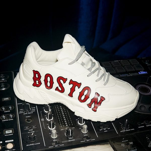 Giày MLB Bigball Chunky P Boston Sneakers 3ASHC201N-43IVS