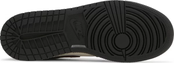 Giày Nike Air Jordan 1 Low SE GS 'Light Chocolate' DM0589 200