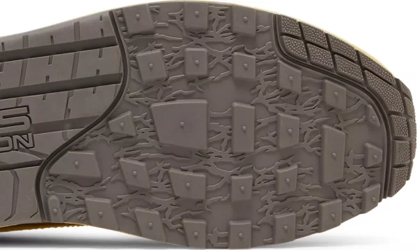Giày Nike Travis Scott x Air Max 1 'Saturn Gold' DO9392-700