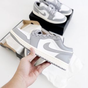 Giày Nike Air Jordan 1 Low GS ‘Vintage Grey’ 553560-053